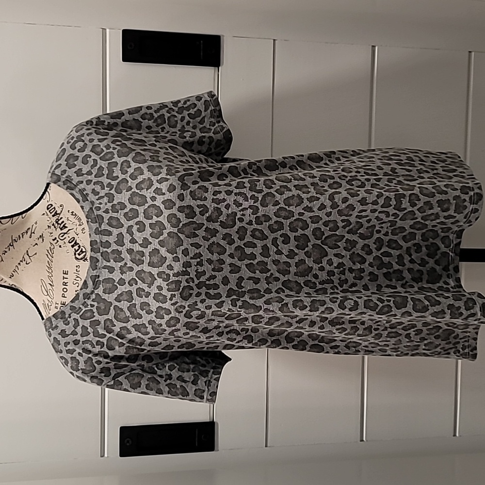 Soft Shades of Gray Animal Print T Shirt